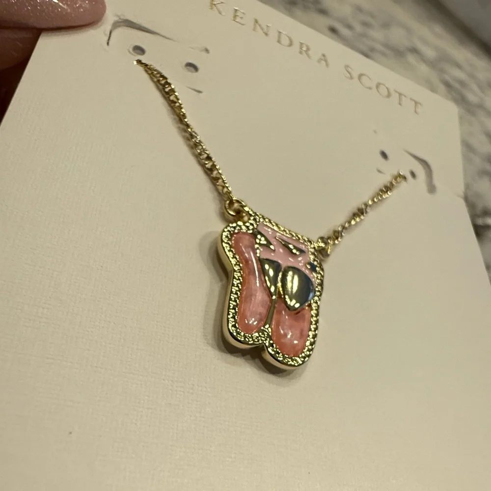 NWT Kendra Scott Ballet Gold Pink Pendant Necklace short adjustable - Picture 1 of 5